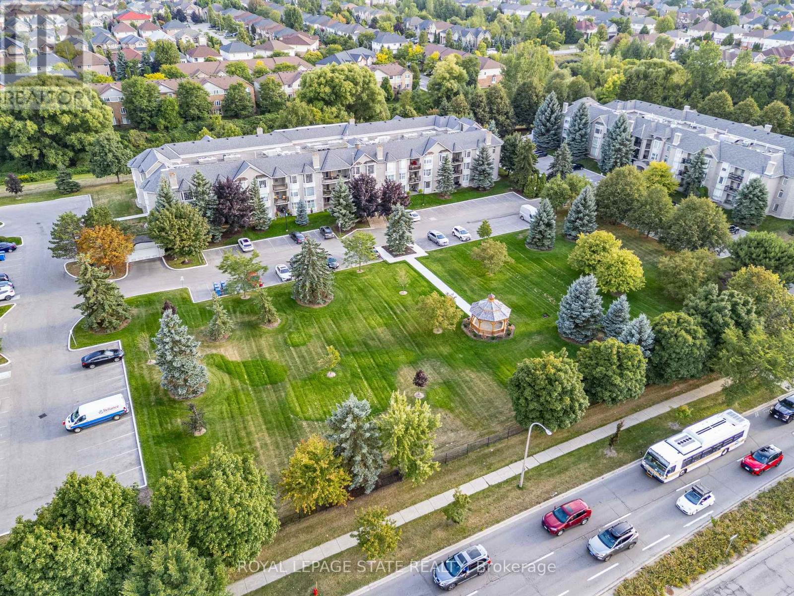 101 - 980 Golf Links Road, Hamilton, Ontario  L9K 1J8 - Photo 41 - X12383259