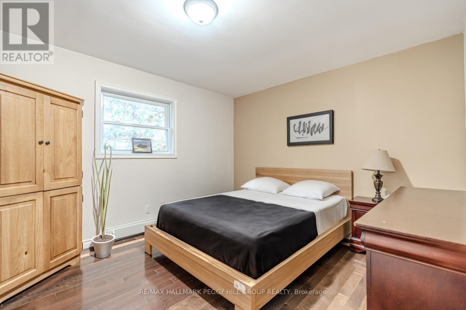 4 Clover Court, Kawartha Lakes, Ontario  K0M 2A0 - Photo 19 - X12383260