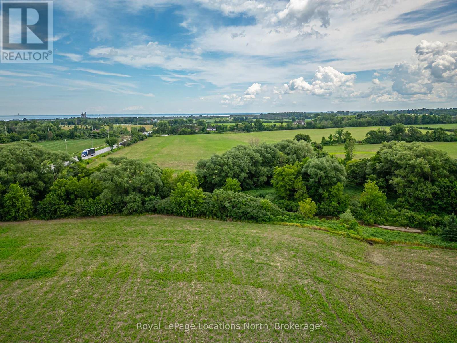 7475 Poplar Side Road, Clearview, Ontario  L9Y 3Z1 - Photo 6 - S12383439