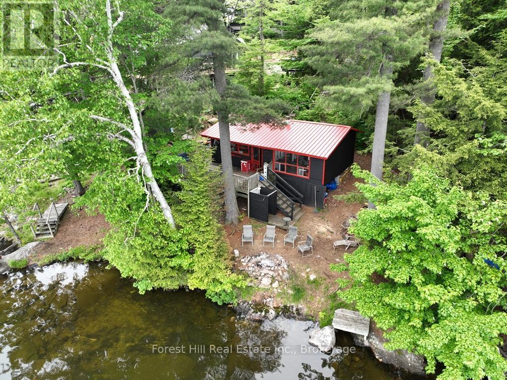 1293 Causeway Drive, Algonquin Highlands, Ontario  P0A 1E0 - Photo 12 - X12383469
