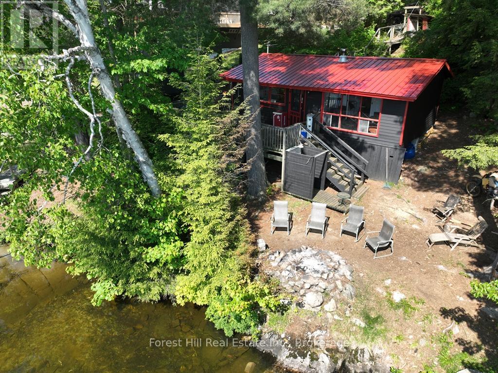 1293 Causeway Drive, Algonquin Highlands, Ontario  P0A 1E0 - Photo 23 - X12383469