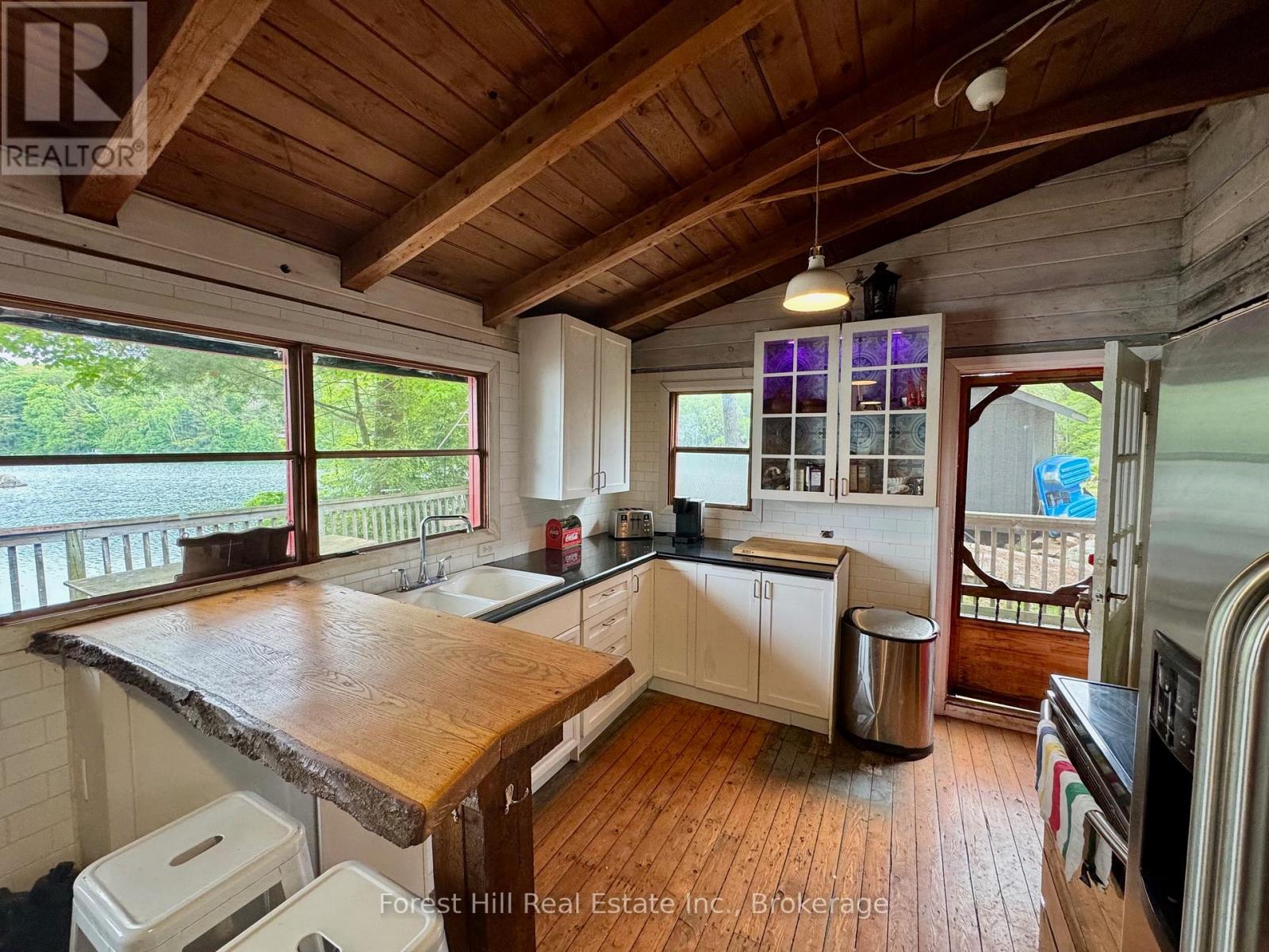 1293 Causeway Drive, Algonquin Highlands, Ontario  P0A 1E0 - Photo 39 - X12383469