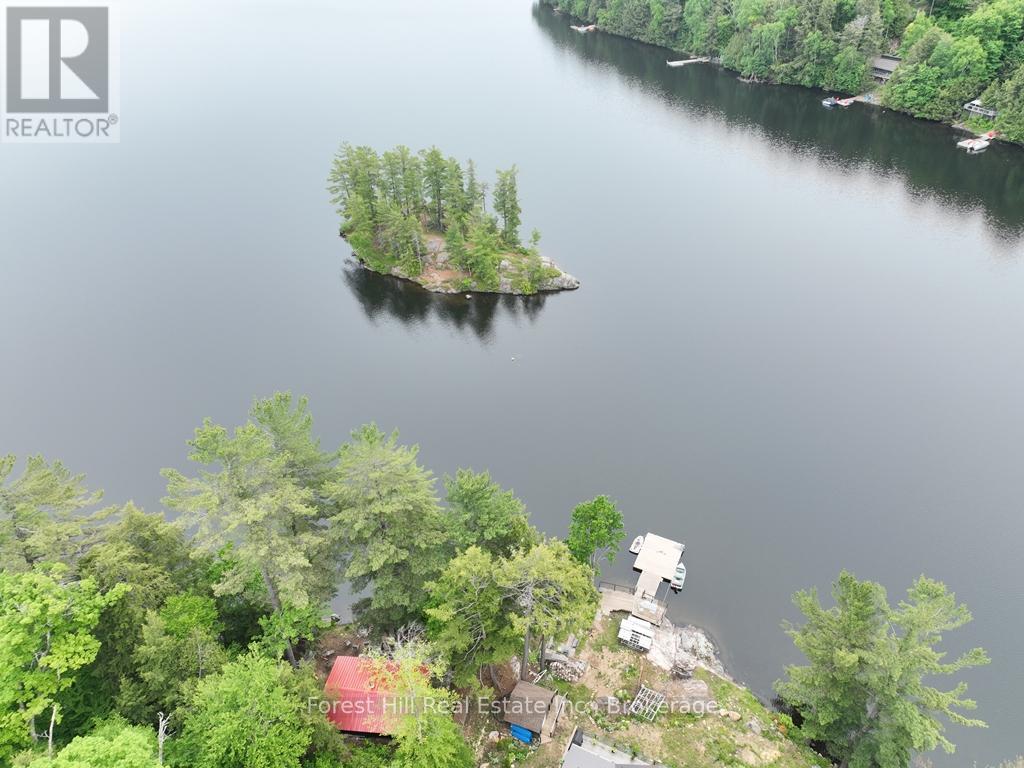 1293 Causeway Drive, Algonquin Highlands, Ontario  P0A 1E0 - Photo 6 - X12383469
