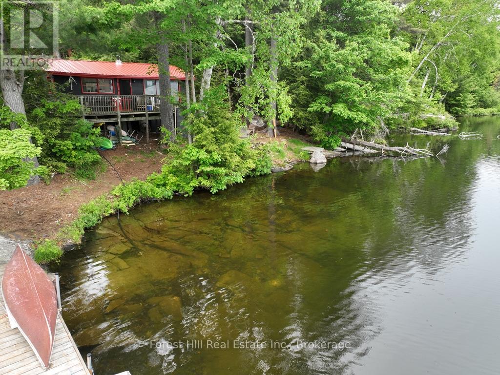 1293 Causeway Drive, Algonquin Highlands, Ontario  P0A 1E0 - Photo 20 - X12383469