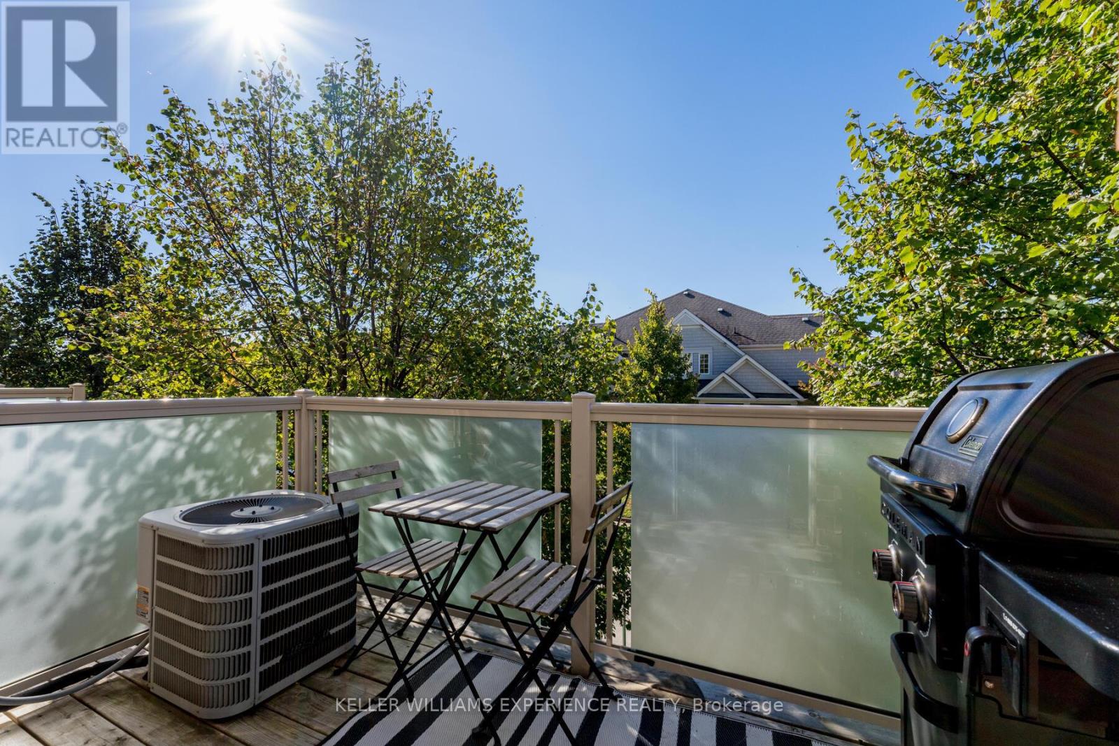 31 Alnwick Avenue, Caledon, Ontario  L7C 3P6 - Photo 17 - W12376648