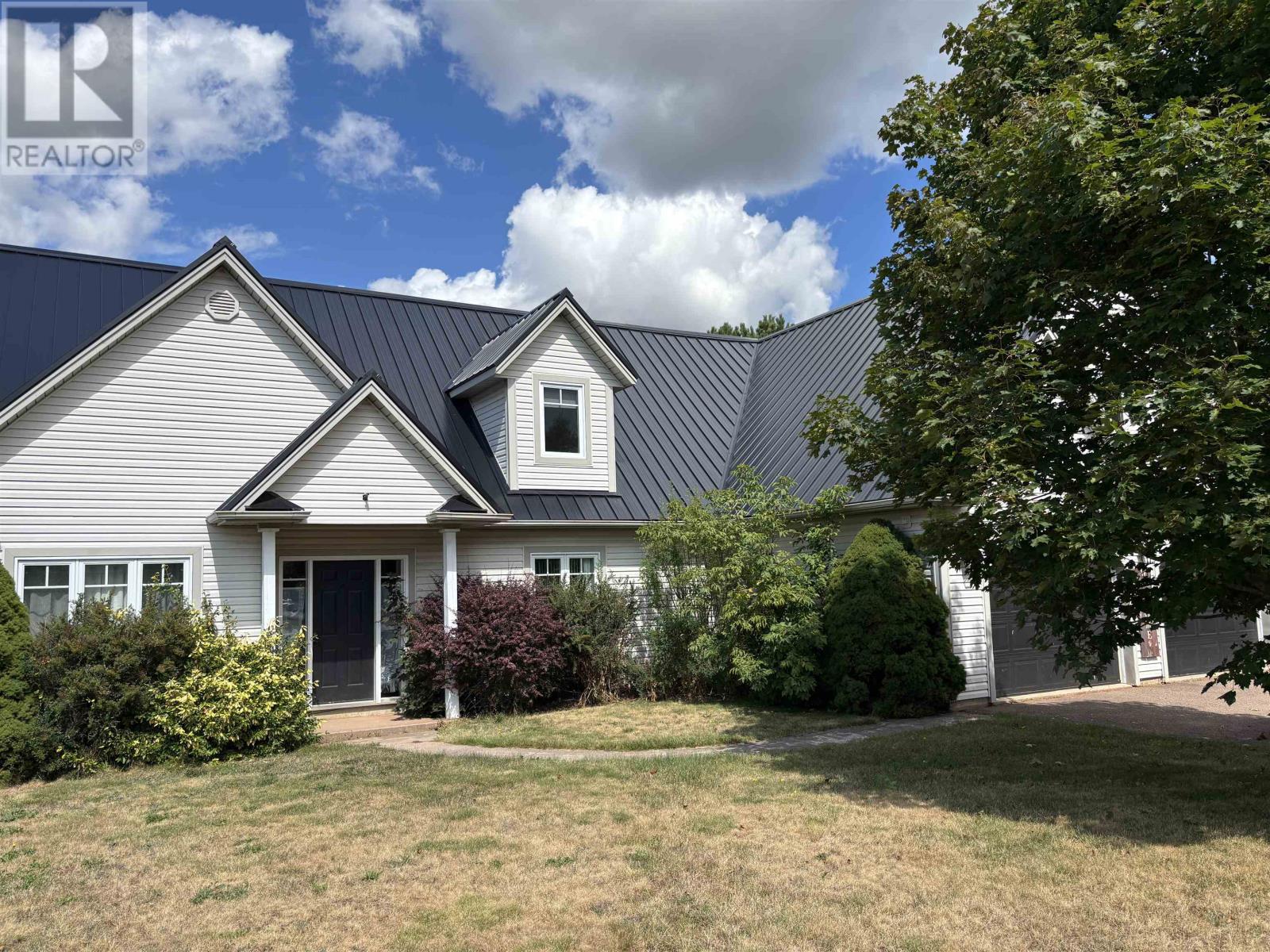 4 Linwood Drive, Kensington, Prince Edward Island  C0B 1M0 - Photo 1 - 202522486