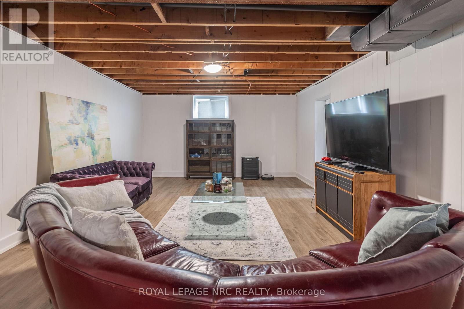 76 Second Street, Welland, Ontario  L3B 4T6 - Photo 16 - X12383113