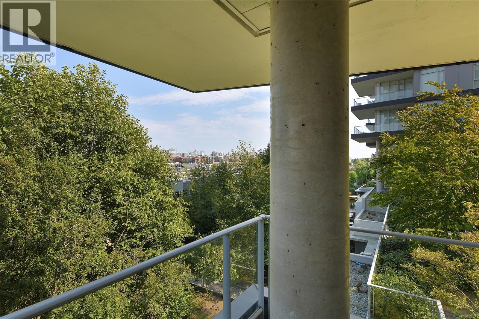 204 379 Tyee Rd, Victoria, British Columbia  V9A 0B4 - Photo 23 - 1012124