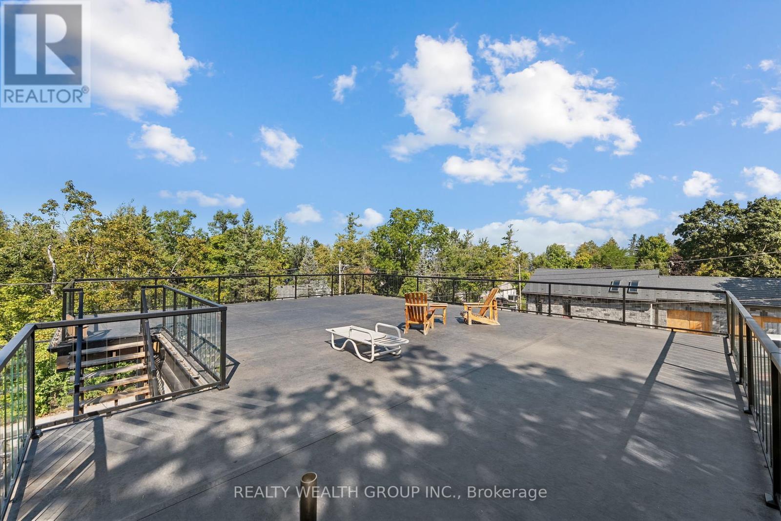 31 Silver Birch Street, Kawartha Lakes, Ontario  K0M 1L0 - Photo 15 - X12369804