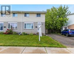 5 Aldersbrook Crescent, London North (North N), Ca