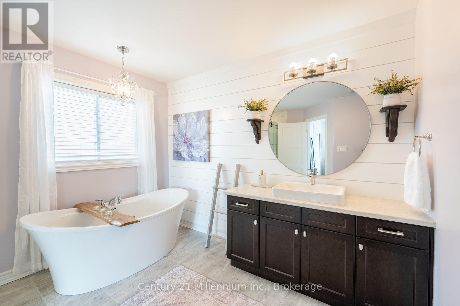 17 Bassett Street, Collingwood, Ontario  L9Y 3B7 - Photo 30 - S12381389