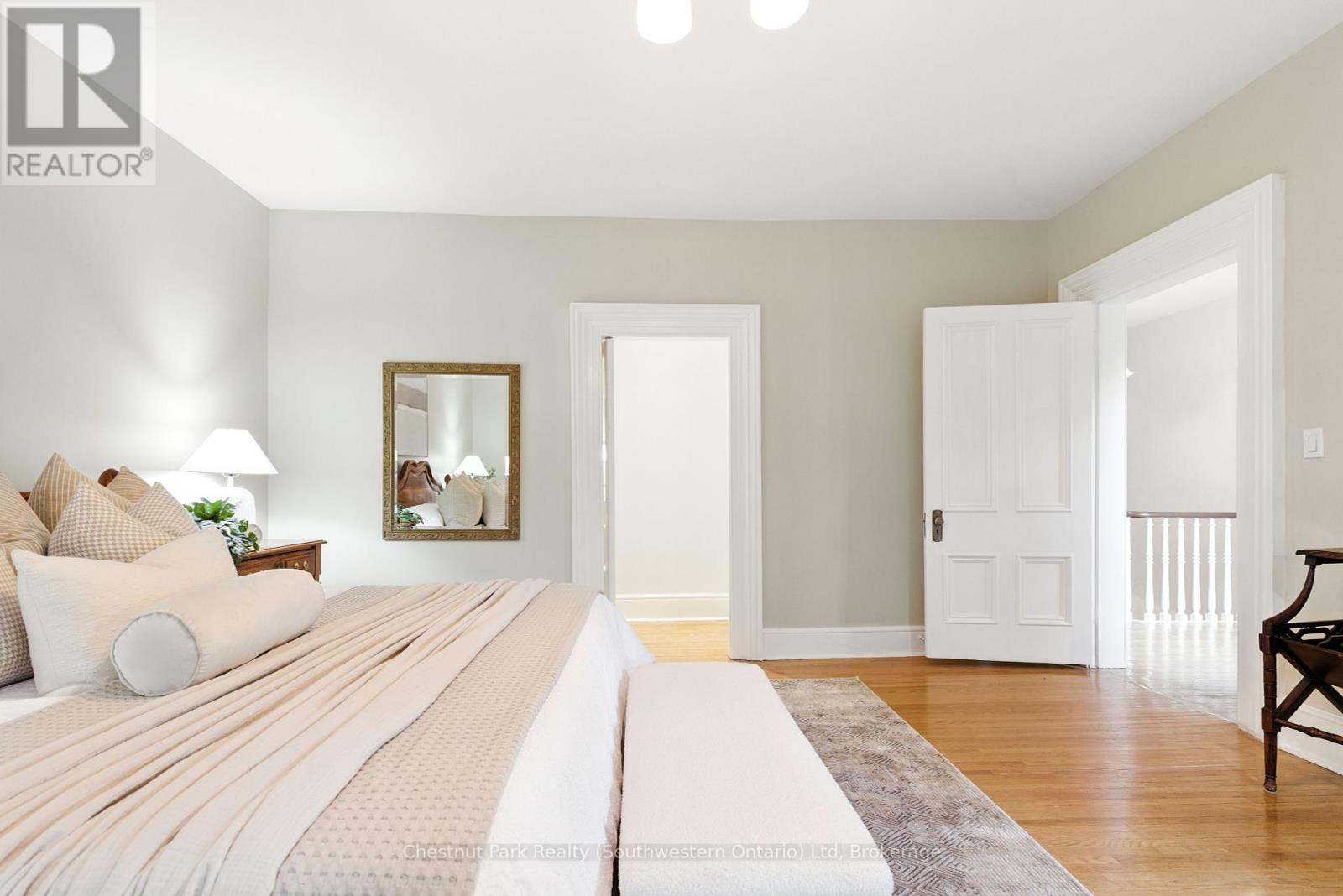 76 Queen Street, Guelph, Ontario  N1E 4R8 - Photo 32 - X12383426