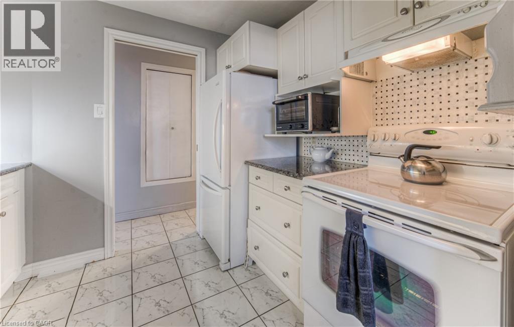 20 Ellen Street E Unit# 611, Kitchener, Ontario  N2H 6R7 - Photo 9 - 40766375