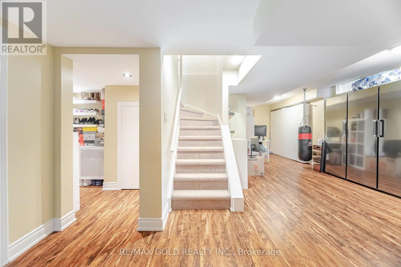 10 Cloverlawn Street, Brampton, Ontario  L7A 3X5 - Photo 29 - W12357306