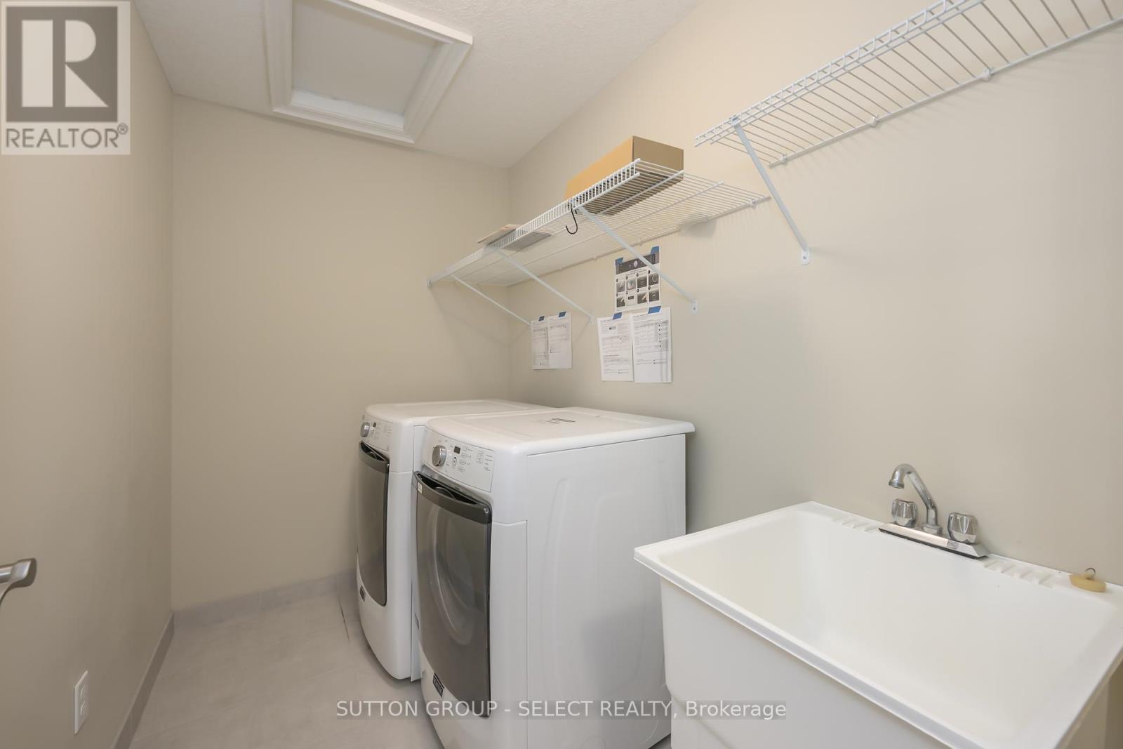 88 Bradwell Chase, London North, Ontario  N6G 0P3 - Photo 36 - X12383538
