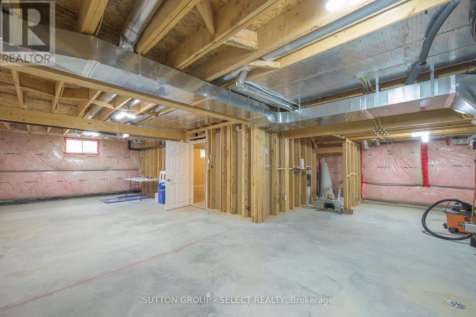 88 Bradwell Chase, London North, Ontario  N6G 0P3 - Photo 40 - X12383538