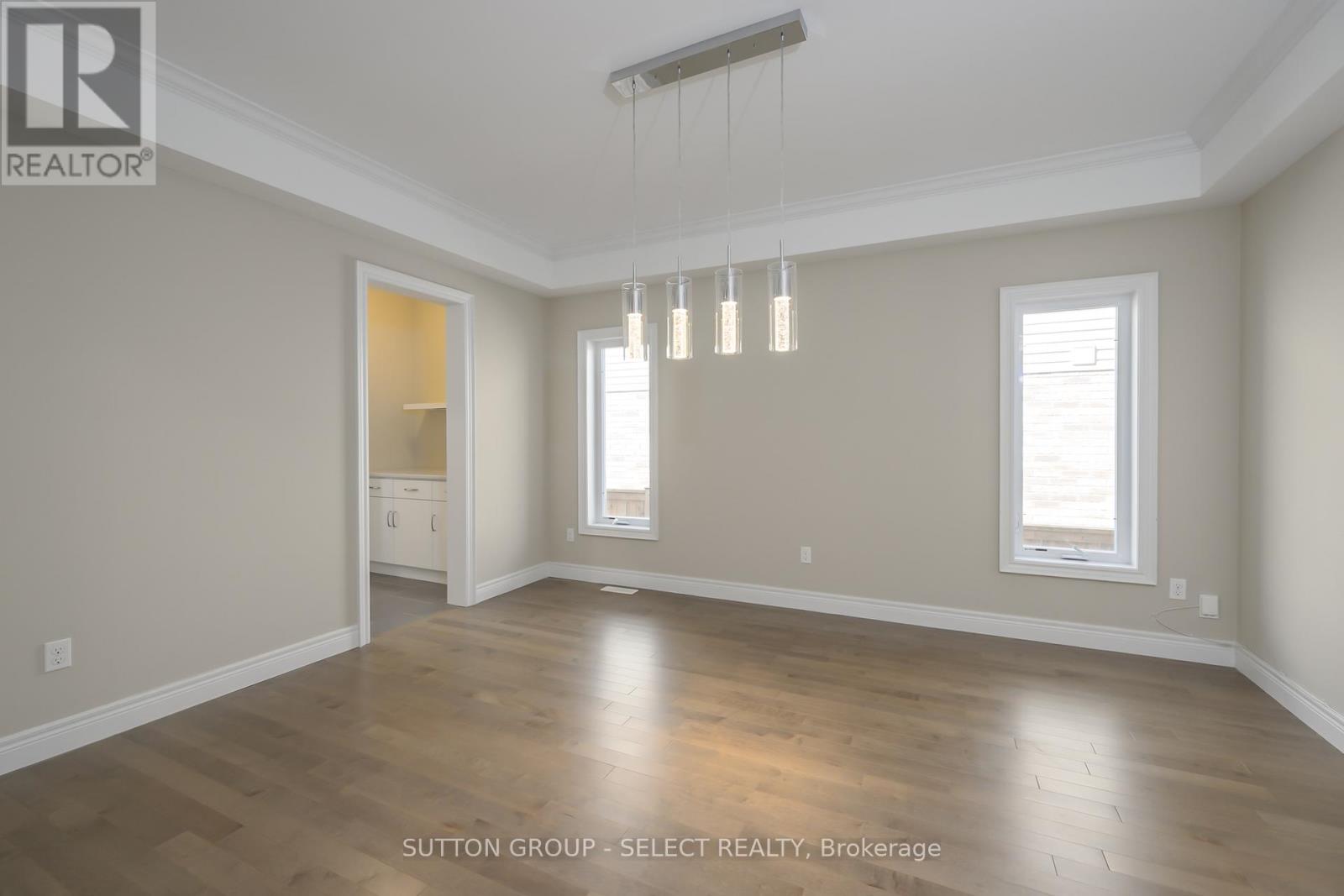 88 Bradwell Chase, London North, Ontario  N6G 0P3 - Photo 6 - X12383538