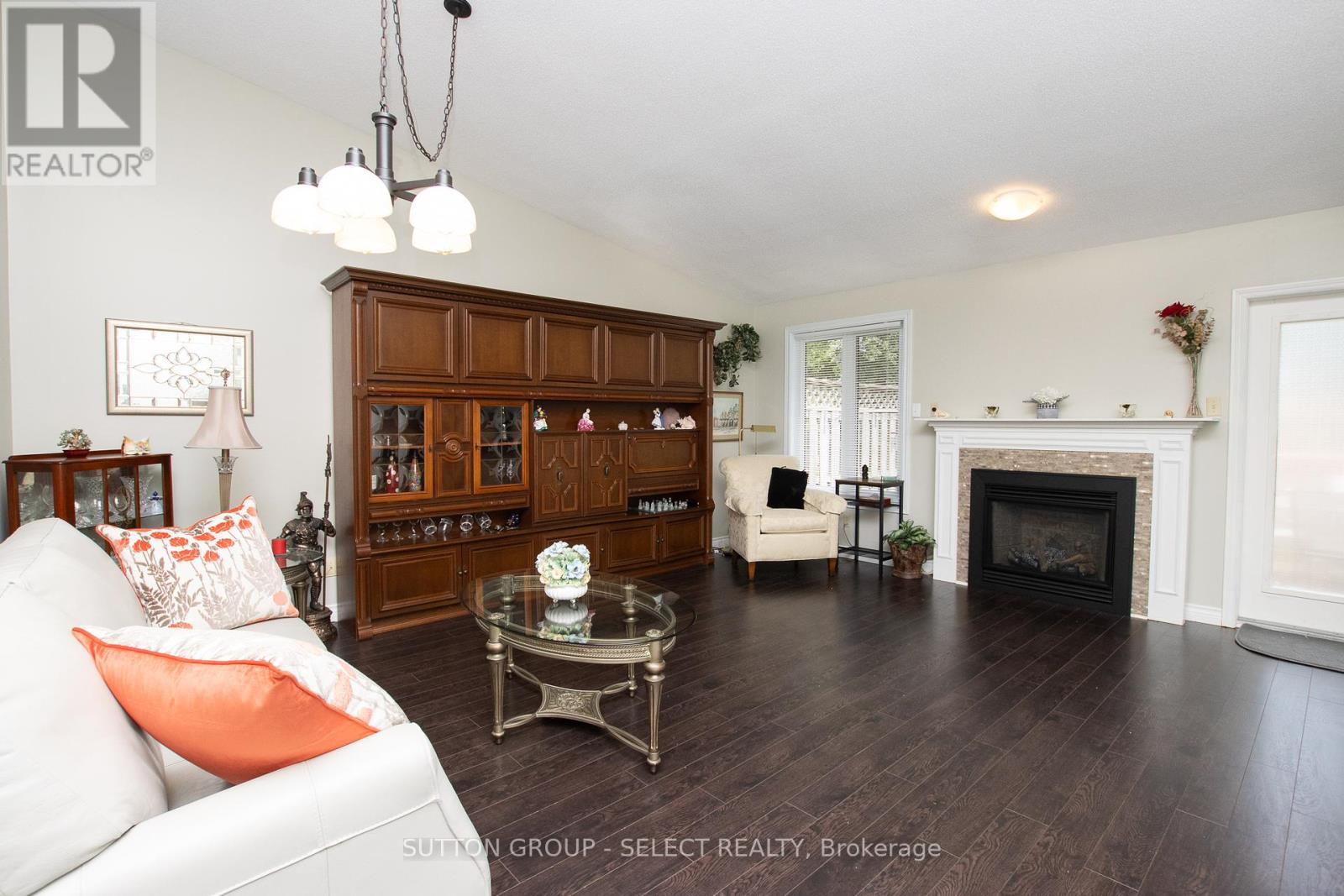 4 - 445 Riverside Drive, London North, Ontario  N6H 2R8 - Photo 14 - X12383546