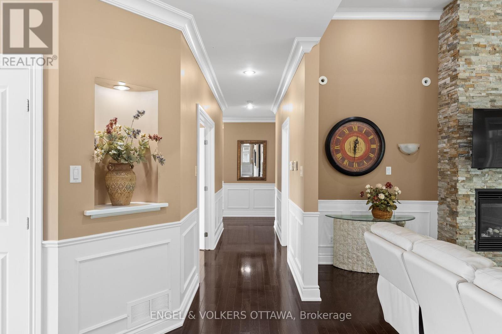 7510 Village Centre Place, Ottawa, Ontario  K4P 0C8 - Photo 15 - X12383483
