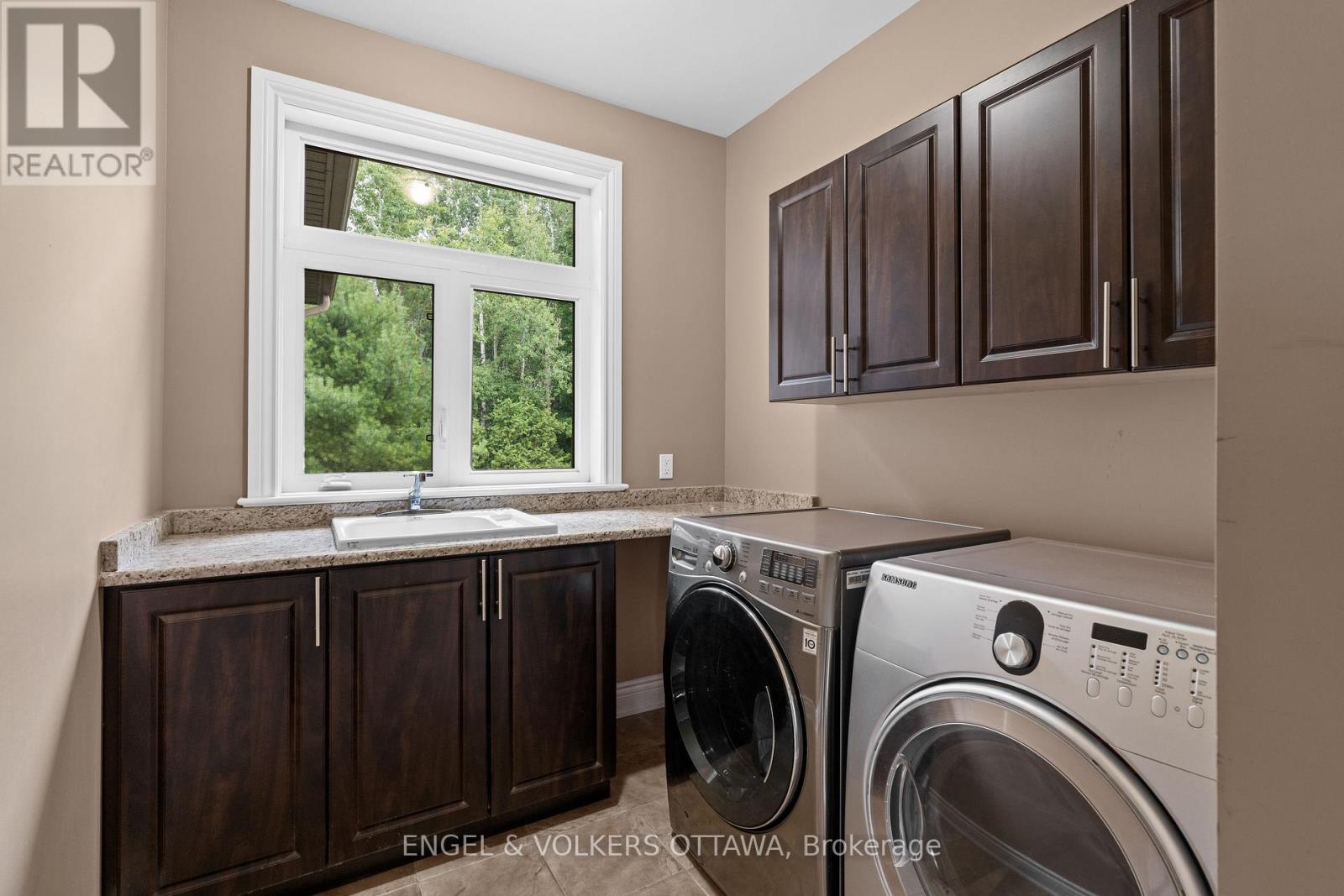 7510 Village Centre Place, Ottawa, Ontario  K4P 0C8 - Photo 29 - X12383483