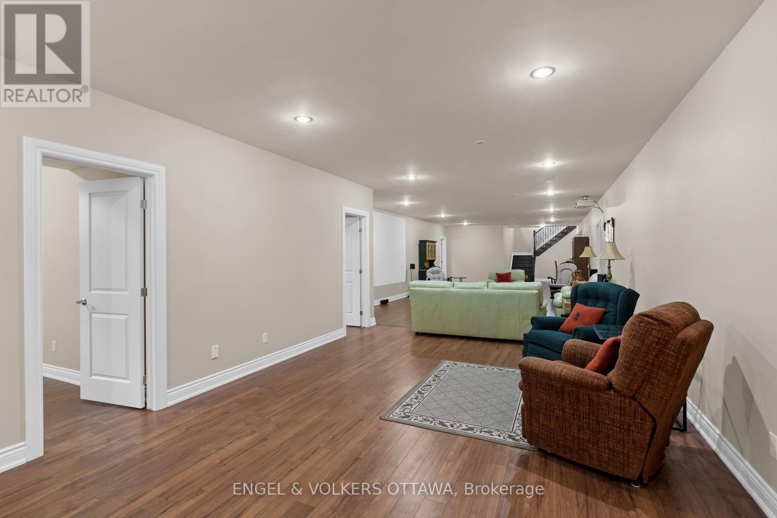 7510 Village Centre Place, Ottawa, Ontario  K4P 0C8 - Photo 34 - X12383483