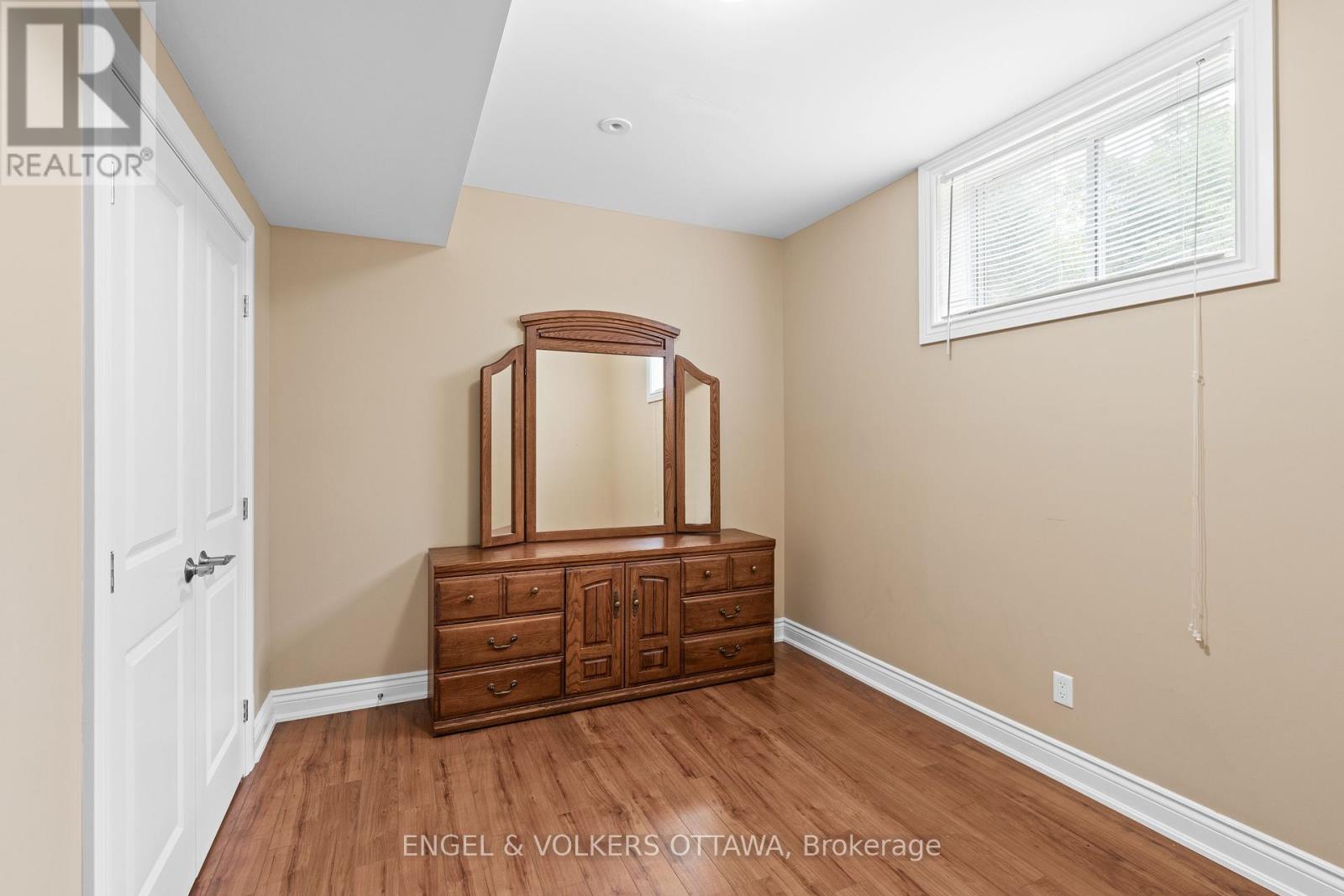 7510 Village Centre Place, Ottawa, Ontario  K4P 0C8 - Photo 37 - X12383483