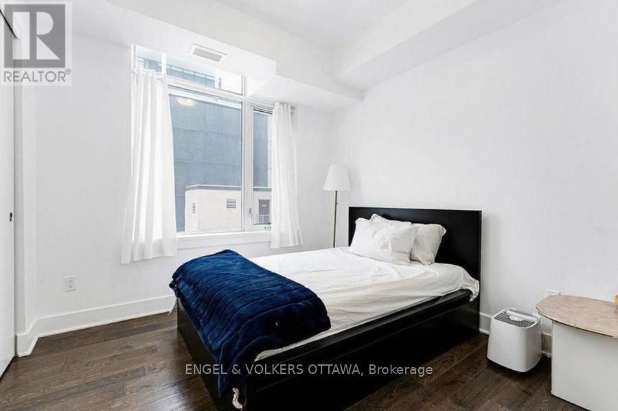 1305 - 255 Bay Street W, Ottawa, Ontario  K1R 0C5 - Photo 14 - X12383591