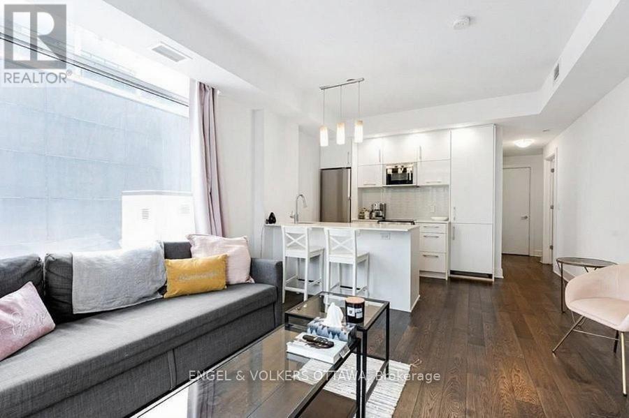 1305 - 255 Bay Street W, Ottawa, Ontario  K1R 0C5 - Photo 18 - X12383591