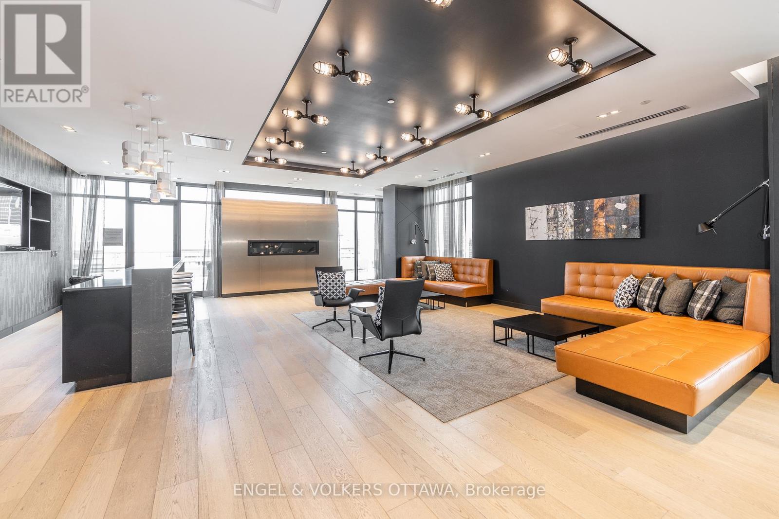 1305 - 255 Bay Street W, Ottawa, Ontario  K1R 0C5 - Photo 6 - X12383591