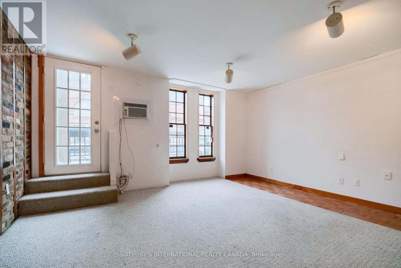 237 Carlton Street, Toronto, Ontario  M5A 2L2 - Photo 21 - C12383325