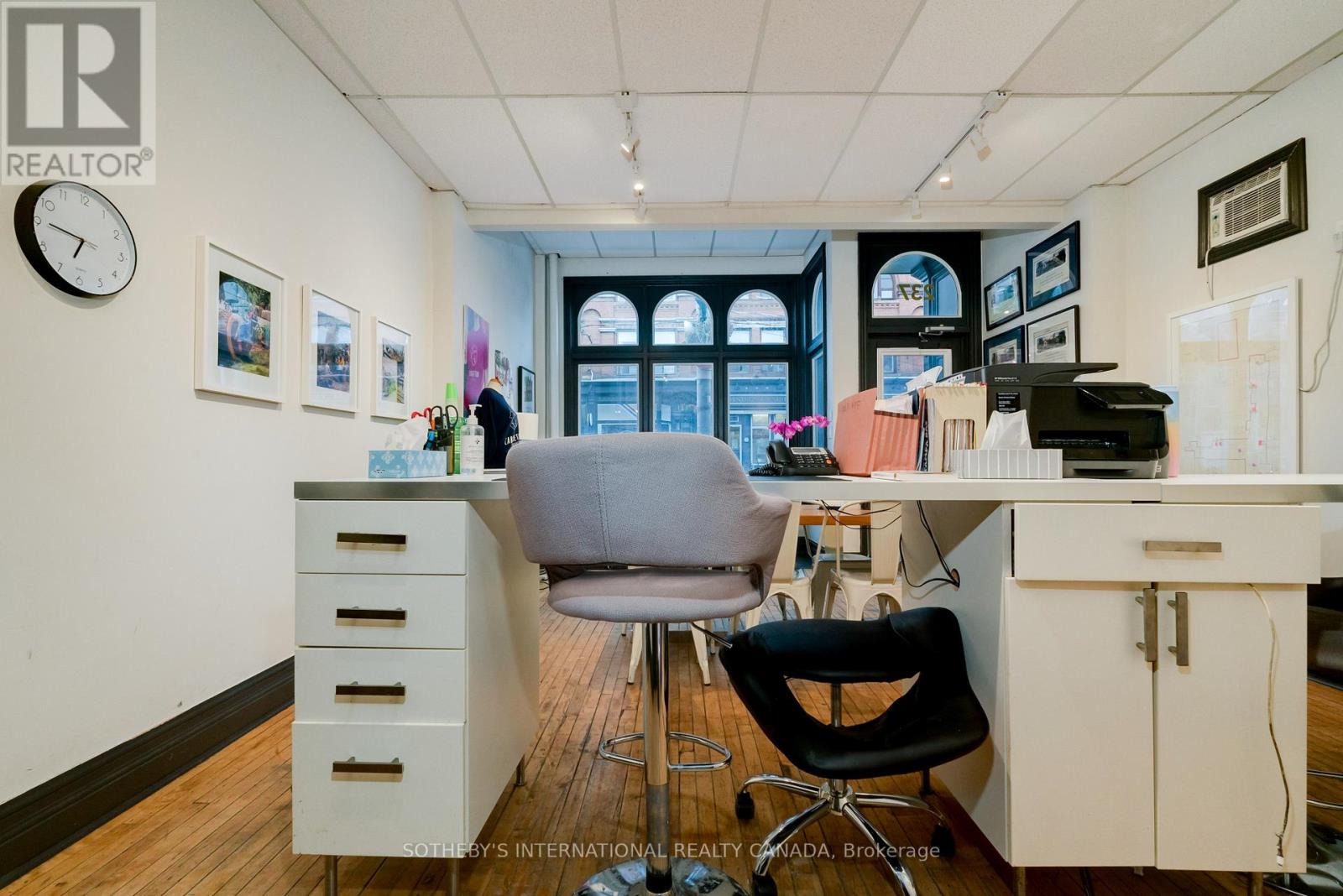 237 Carlton Street, Toronto (Moss Park), Ontario  M5A 2L2 - Photo 7 - C12383329