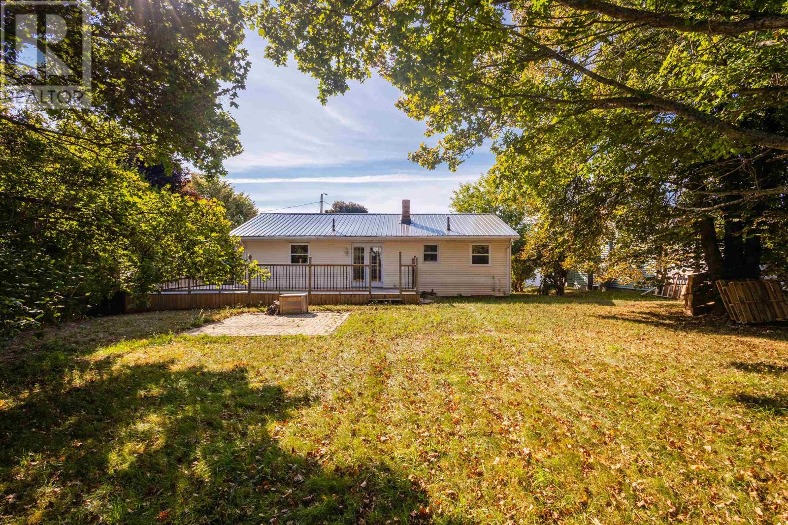 23 Kirkwood Drive, Charlottetown, Prince Edward Island  C1A 2T4 - Photo 33 - 202522399