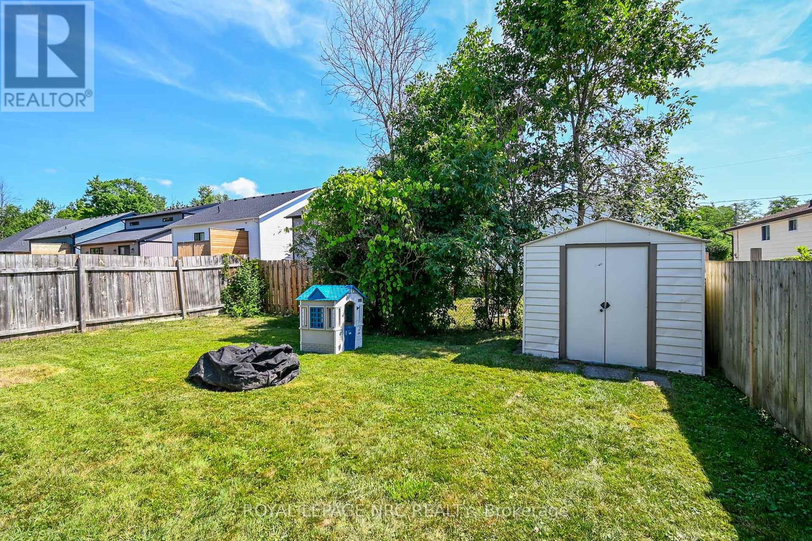 62 Lillian Place, Fort Erie, Ontario  L2A 5M2 - Photo 33 - X12383503