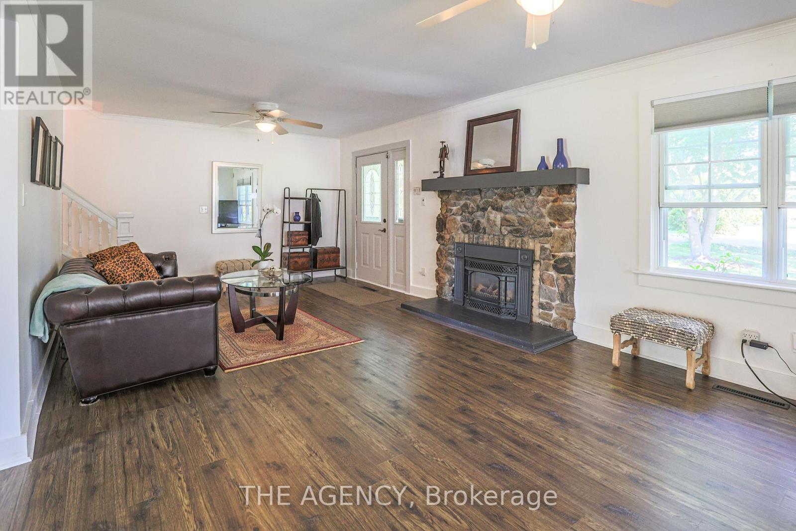 231 Prospect Point Road South Road S, Fort Erie, Ontario  L0S 1N0 - Photo 12 - X12383535