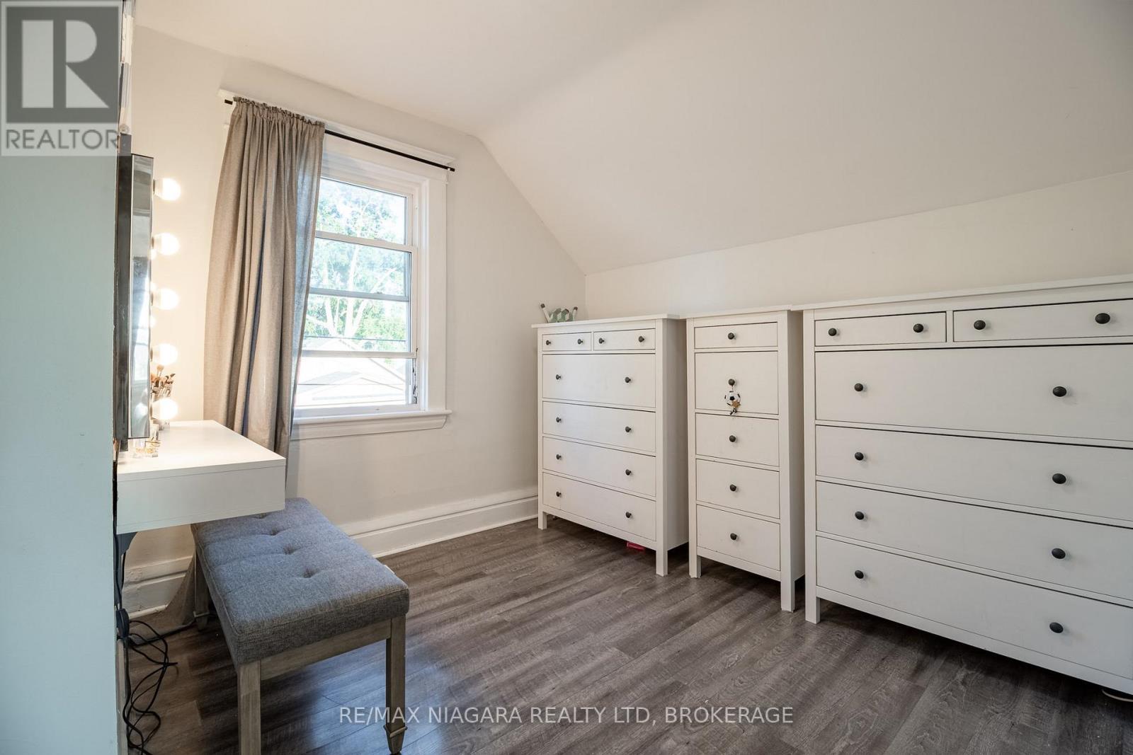 29 Wilson Street, St. Catharines, Ontario  L2R 5Z9 - Photo 13 - X12383551