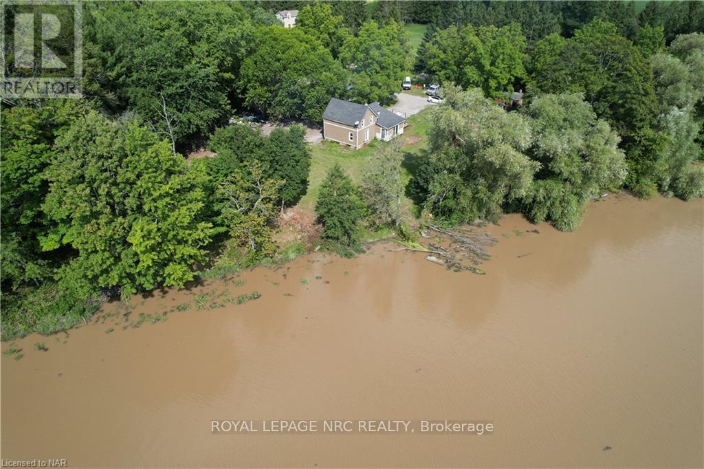 146 River Road, Pelham, Ontario  L3B 5N6 - Photo 5 - X12383593