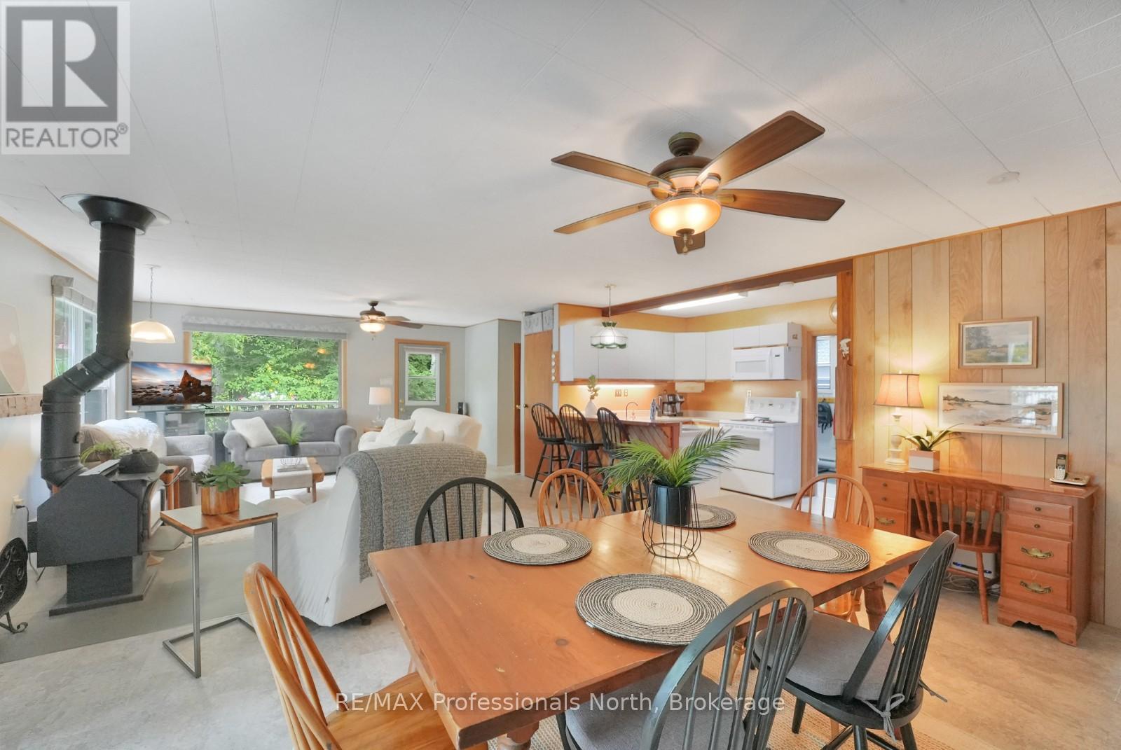 2375 Watts Road, Dysart Et Al, Ontario  K0M 1S0 - Photo 11 - X12383501
