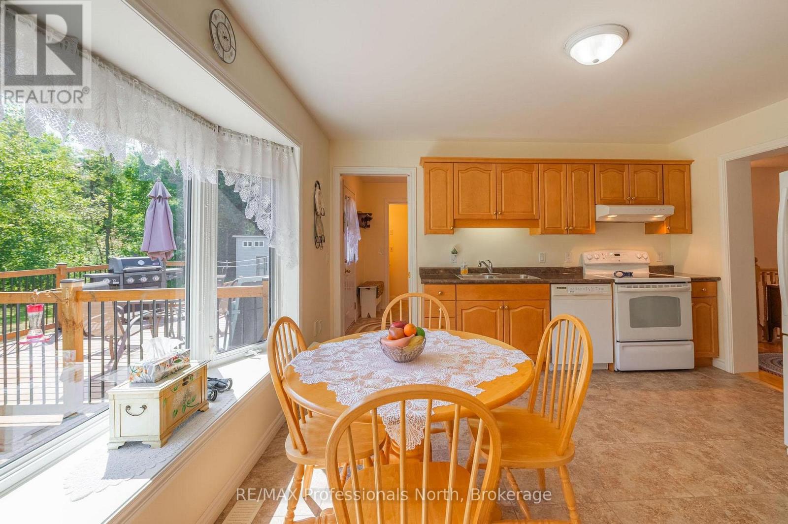 137 Somerville 11th Concession, Kawartha Lakes, Ontario  K0M 1C0 - Photo 18 - X12383543