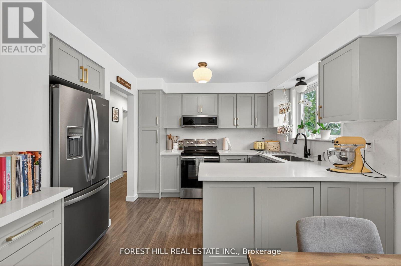 100 Andrew Park, Vaughan, Ontario  L4L 1E9 - Photo 16 - N12383272