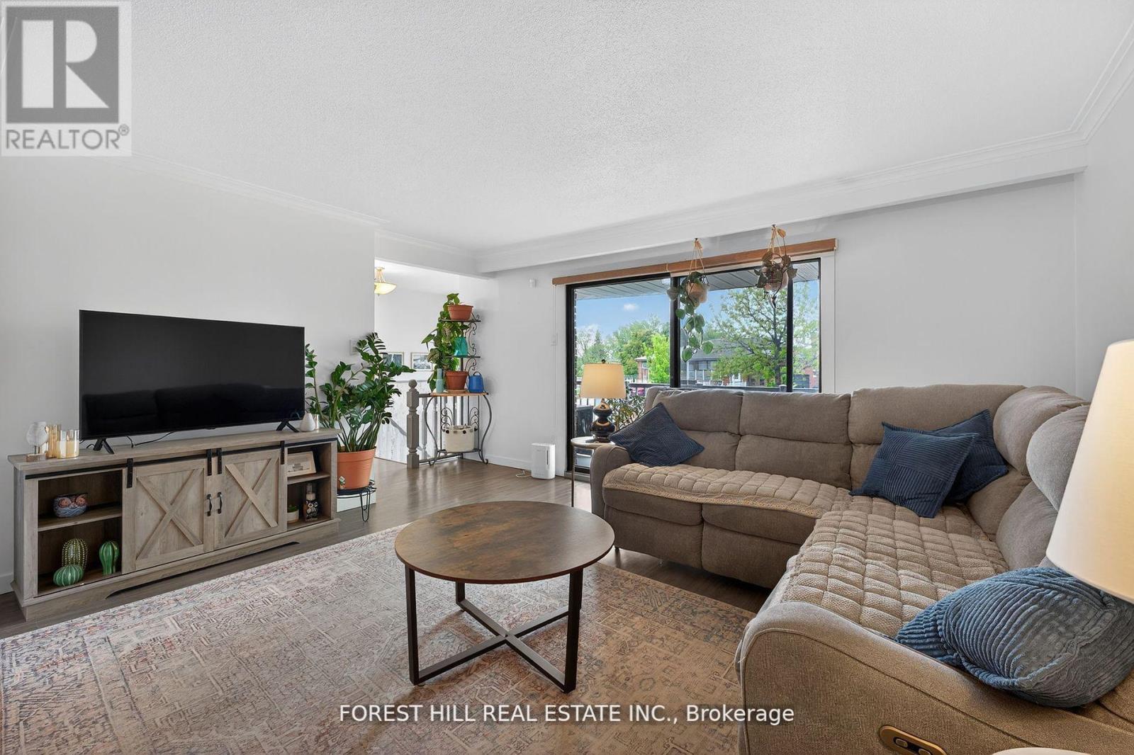 100 Andrew Park, Vaughan, Ontario  L4L 1E9 - Photo 9 - N12383272