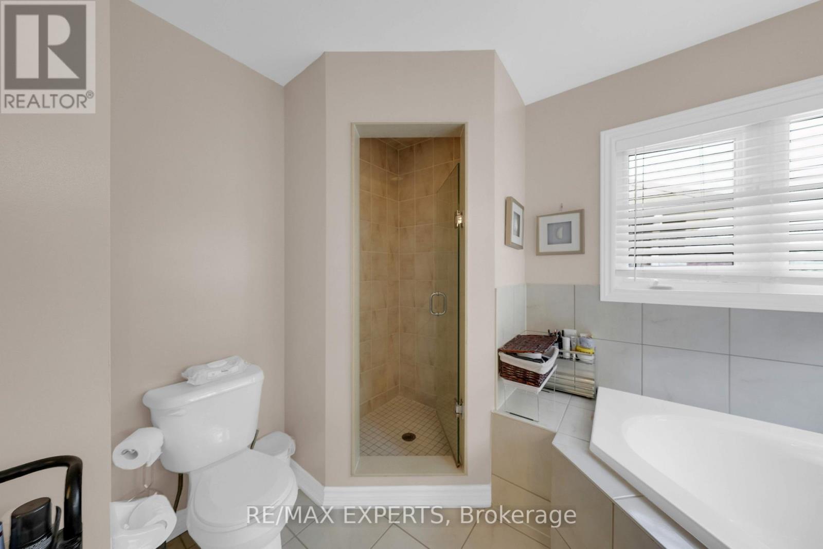 2190 Dawson Crescent, Innisfil, Ontario  L9S 0G9 - Photo 31 - N12383392