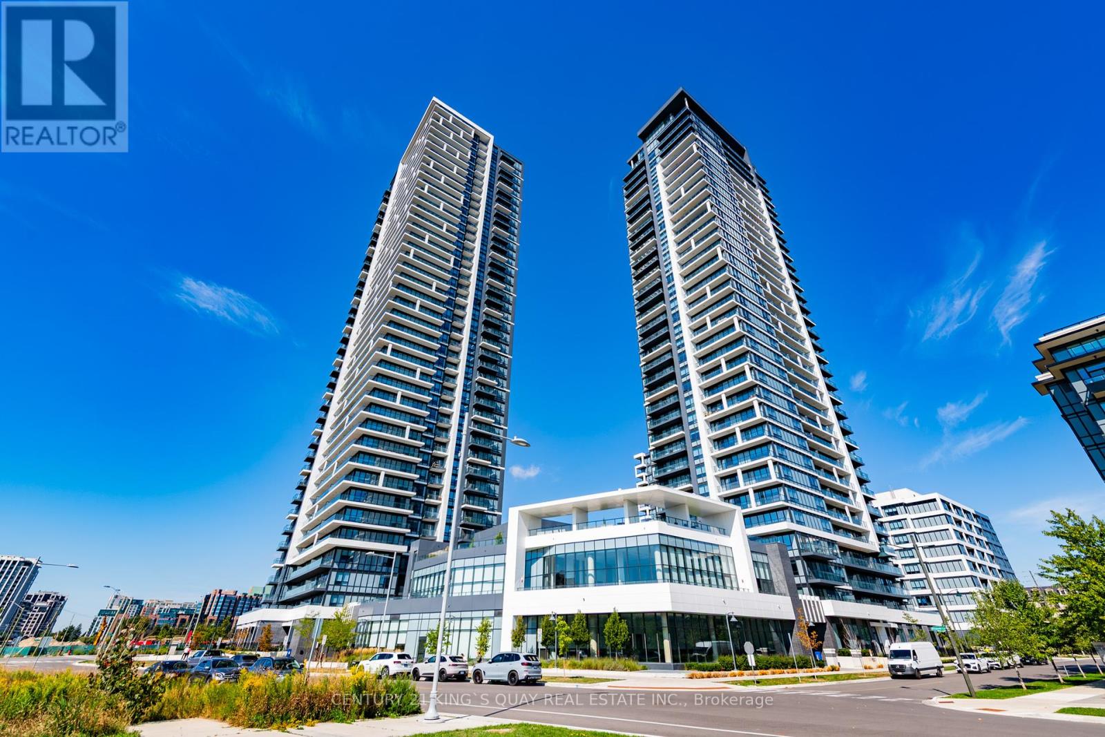 1702 - 18 Water Walk Drive, Markham, Ontario  L3R 6L5 - Photo 2 - N12383457