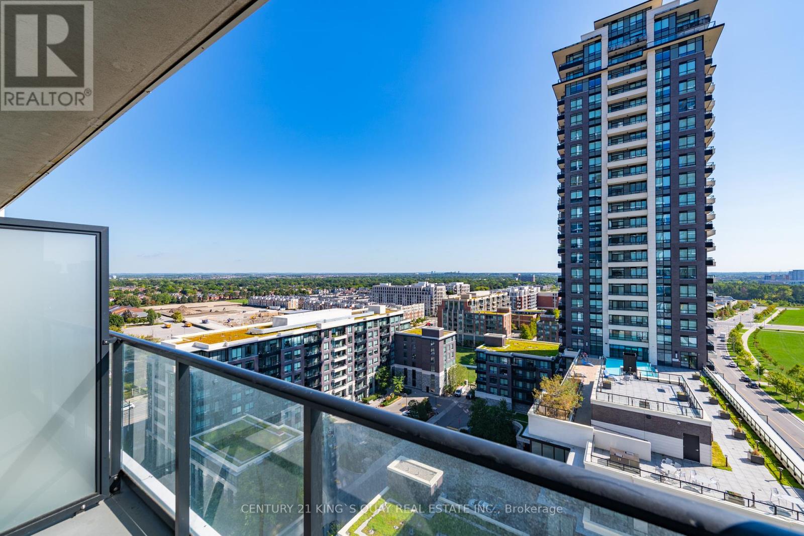 1702 - 18 Water Walk Drive, Markham, Ontario  L3R 6L5 - Photo 22 - N12383457