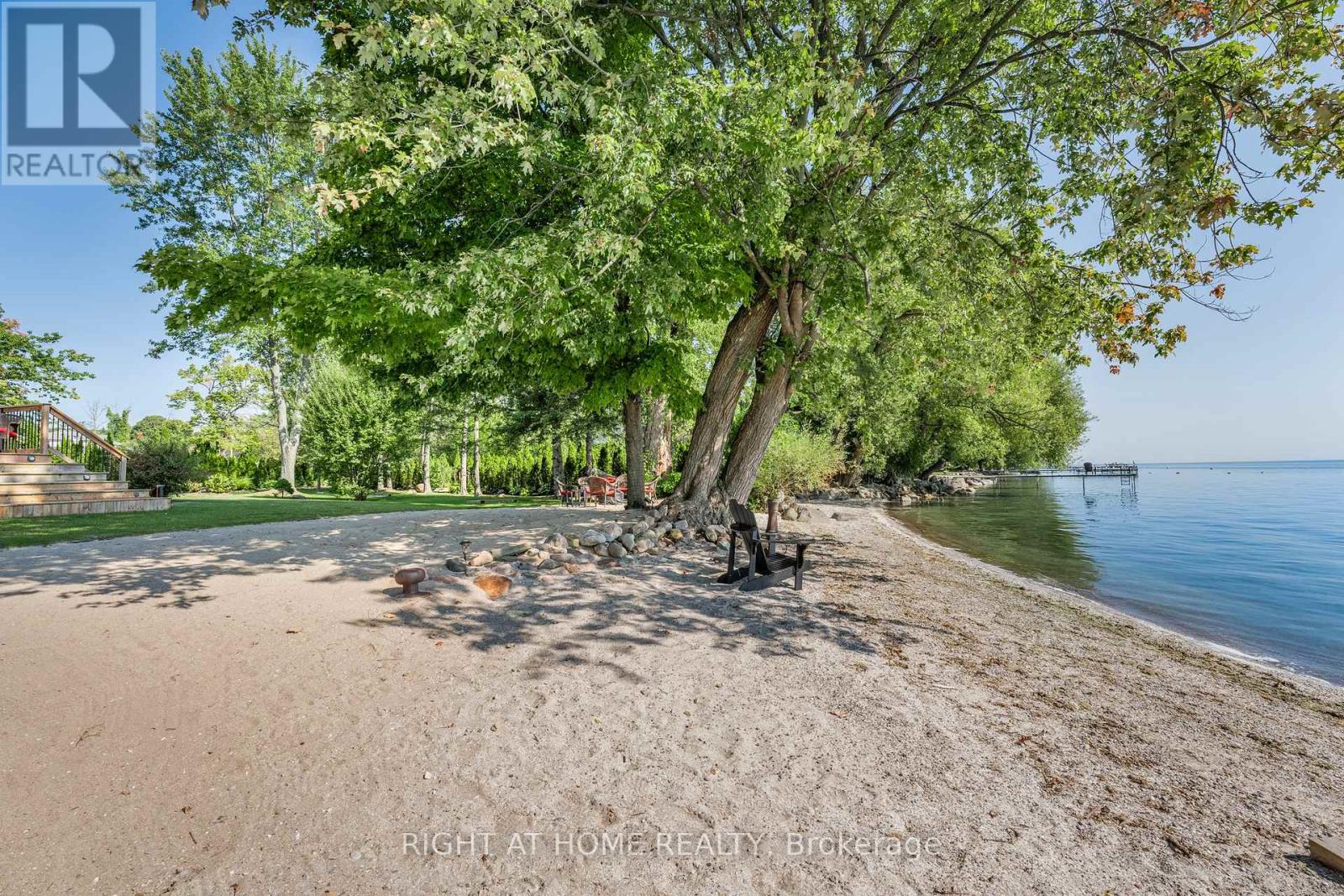 113 Minnetonka Road, Innisfil, Ontario  L9S 2V8 - Photo 2 - N12383459