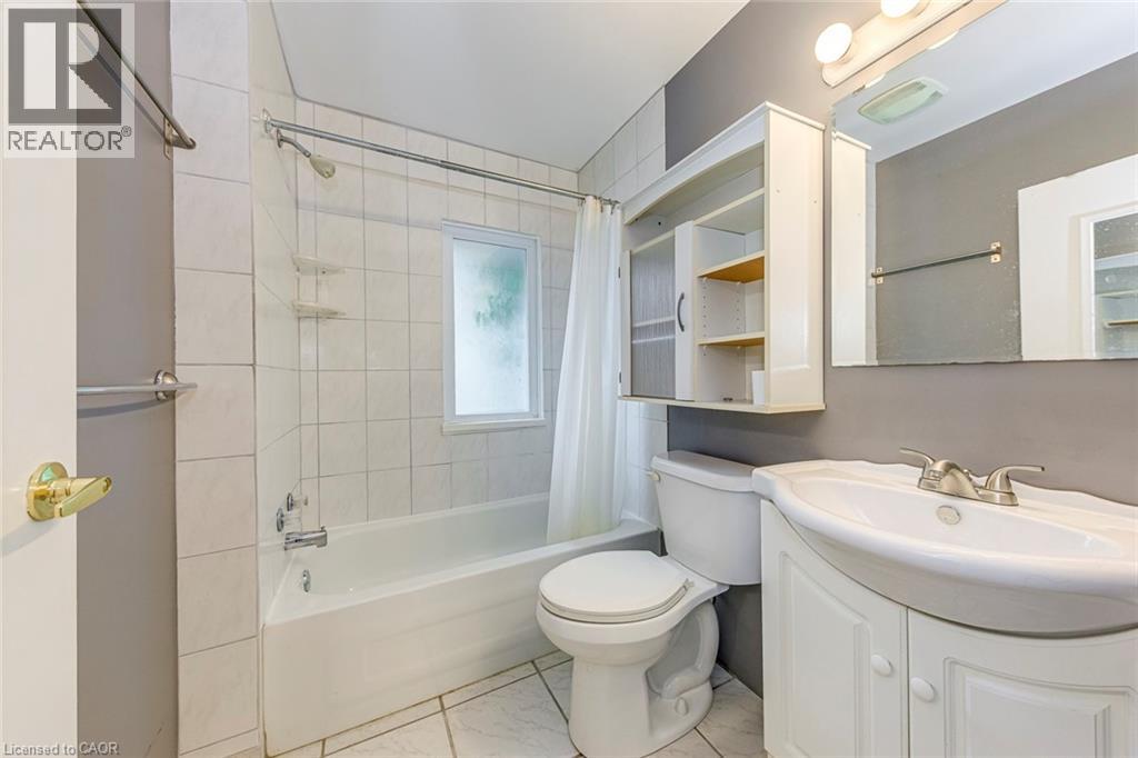 5188 Maple Street, Niagara Falls, Ontario  L2E 2N4 - Photo 23 - 40766543