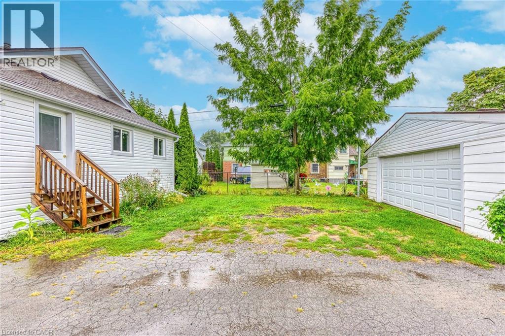 5188 Maple Street, Niagara Falls, Ontario  L2E 2N4 - Photo 32 - 40766543