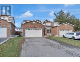 35 FERRI CRESCENT, Brampton, Ontario