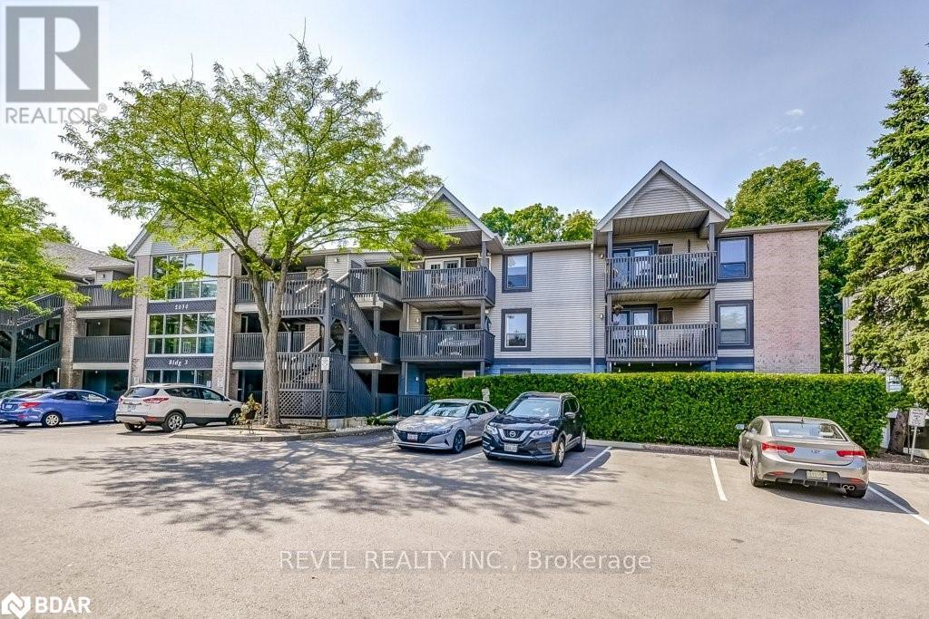 124 - 2030 Cleaver Avenue, Burlington (Headon), Ontario  L7M 4C3 - Photo 1 - W12383416