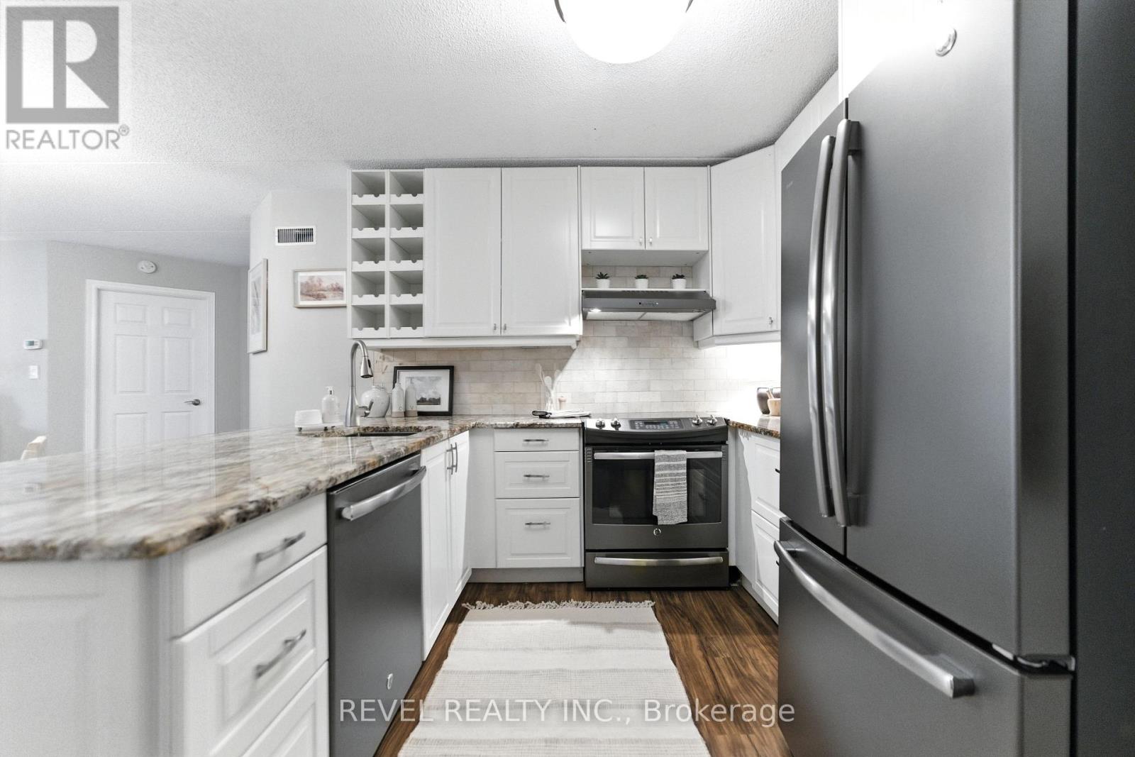 124 - 2030 Cleaver Avenue, Burlington (Headon), Ontario  L7M 4C3 - Photo 12 - W12383416