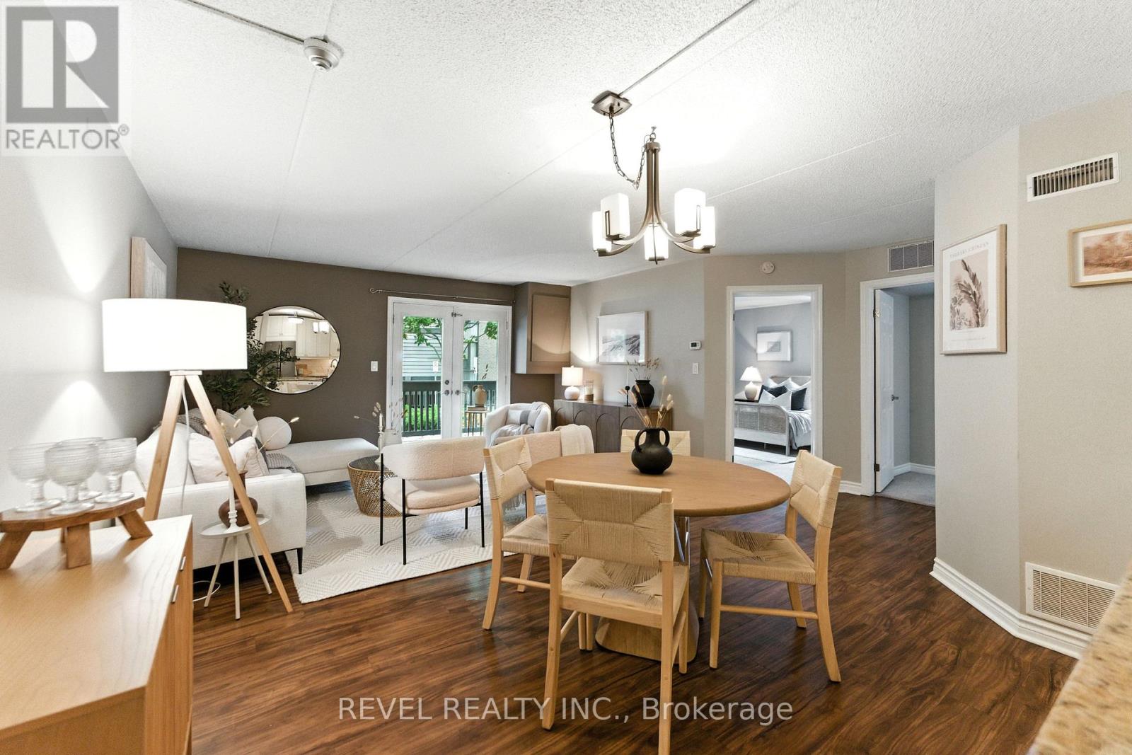 124 - 2030 Cleaver Avenue, Burlington (Headon), Ontario  L7M 4C3 - Photo 3 - W12383416